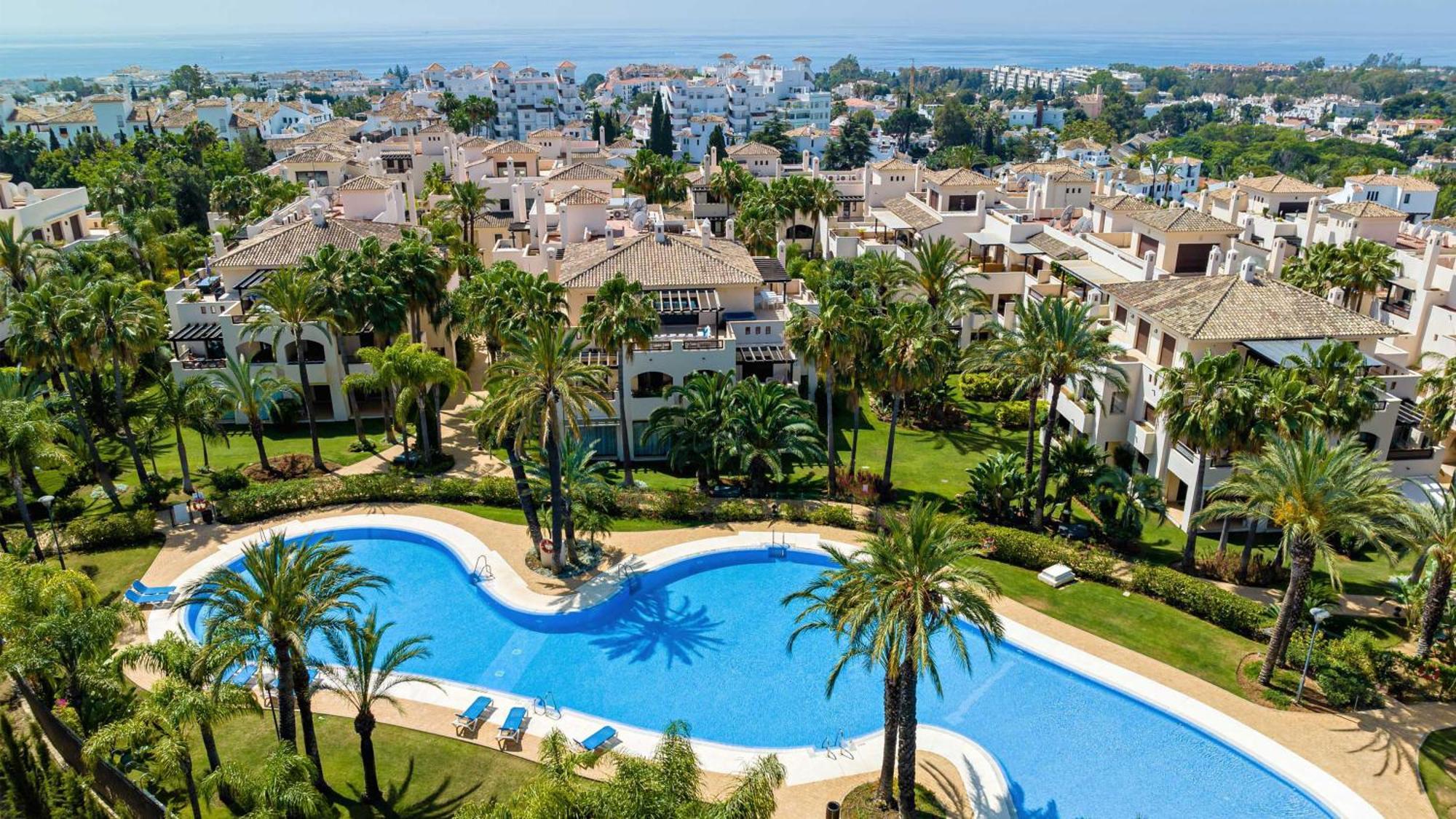 Apartament Vacation Marbella I Private Heated Swimming Pool, Walking Distance To Puerto Banus, Security 24-7, Bbq, Wifi Zewnętrze zdjęcie